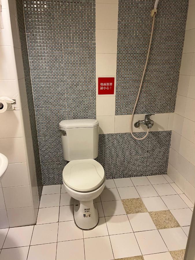 Hwa Hong Hotel Kaohsziung Kültér fotó