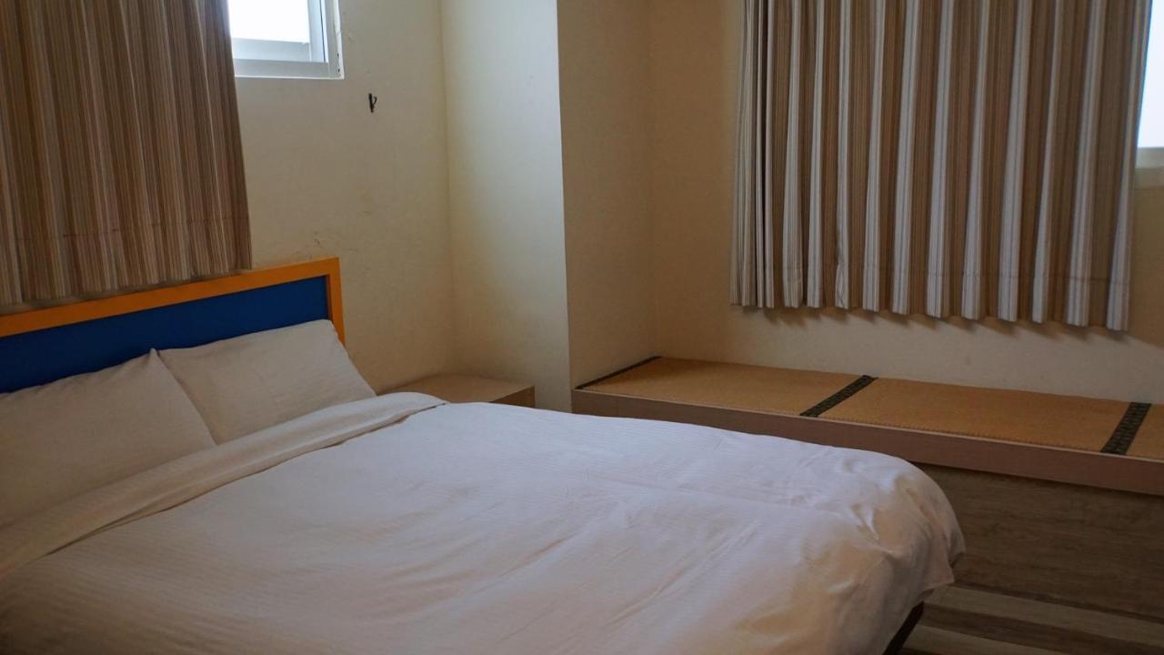 Hwa Hong Hotel Kaohsziung Kültér fotó