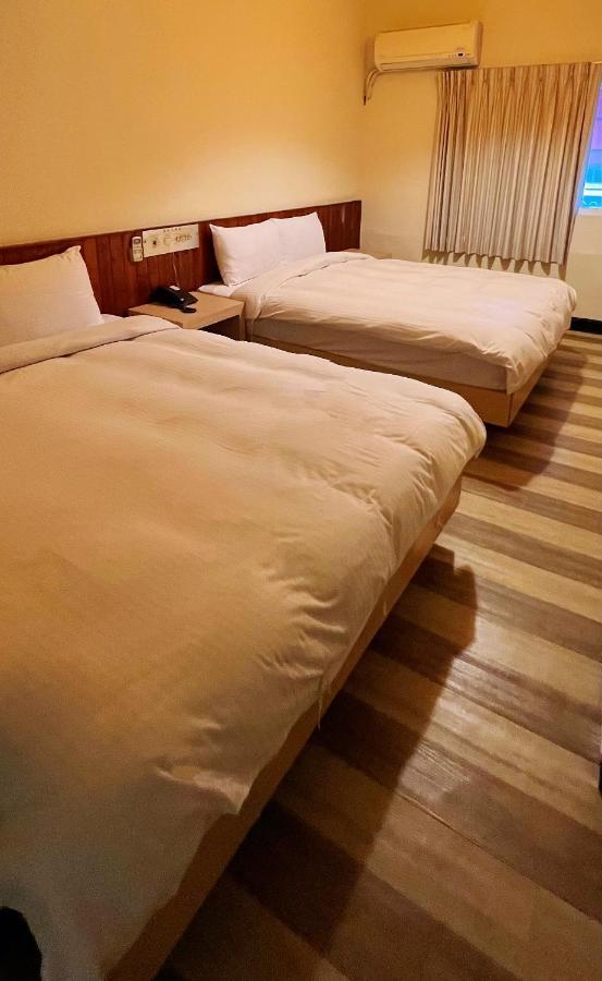 Hwa Hong Hotel Kaohsziung Kültér fotó